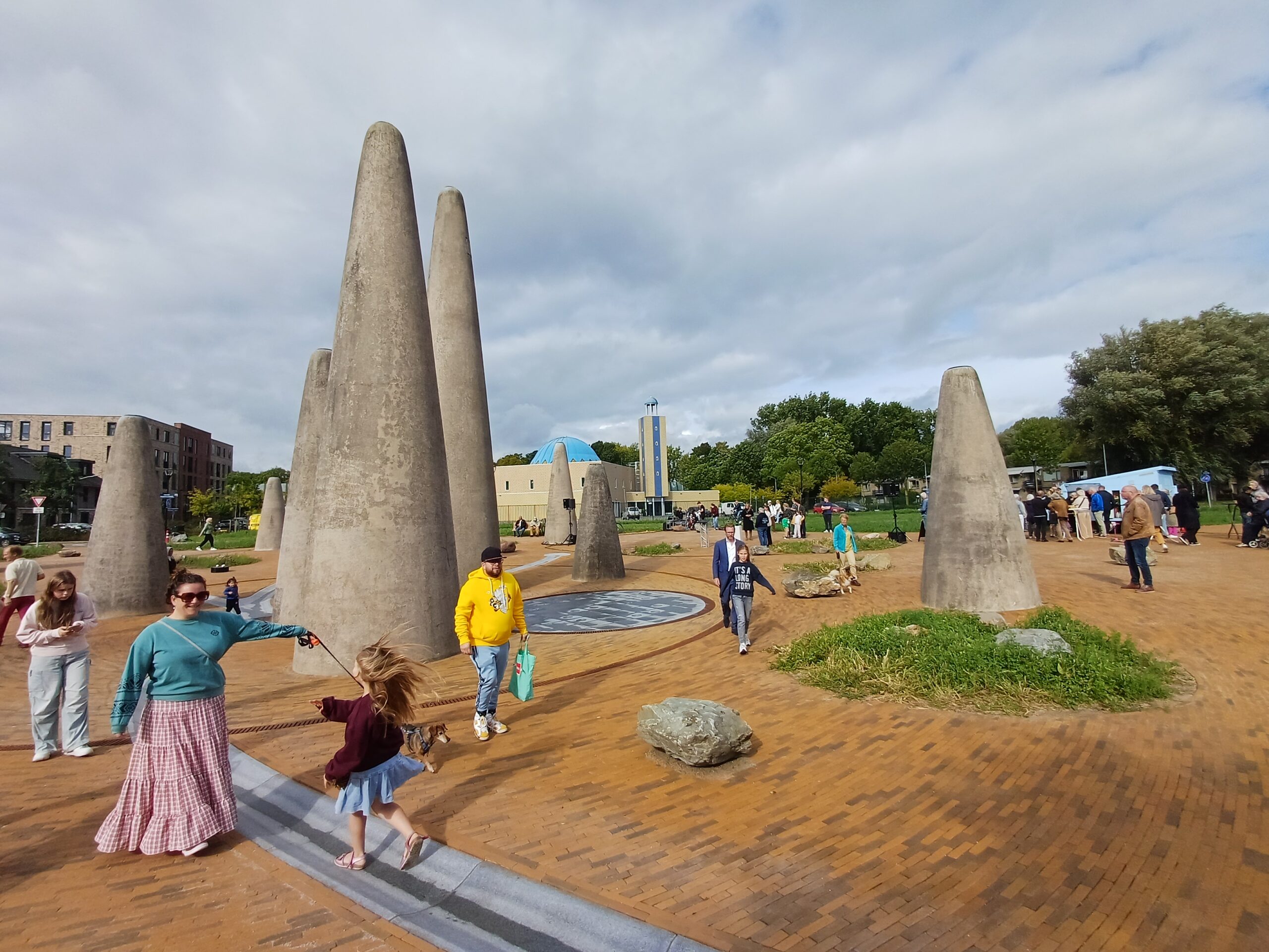 Hans Petri kunstlandschap feestelijk geopend